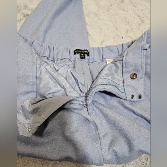 Banana Republic Super High Rise Crop Wool Knit Trousers 18 - Picture 5 of 10